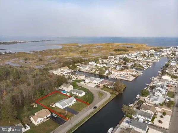 Lanoka Harbor, NJ 08734,838 E HICKORY DR