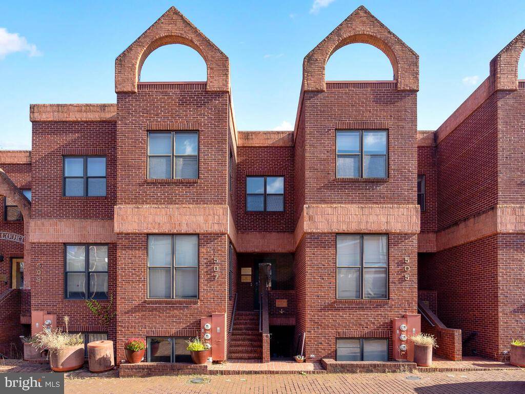 507 CAPITOL CT NE, Washington, DC 20002