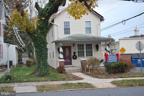 23 N 8TH ST, Lemoyne, PA 17043