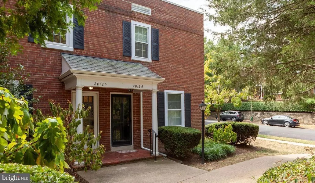 2812 ABINGDON #A, Arlington, VA 22206