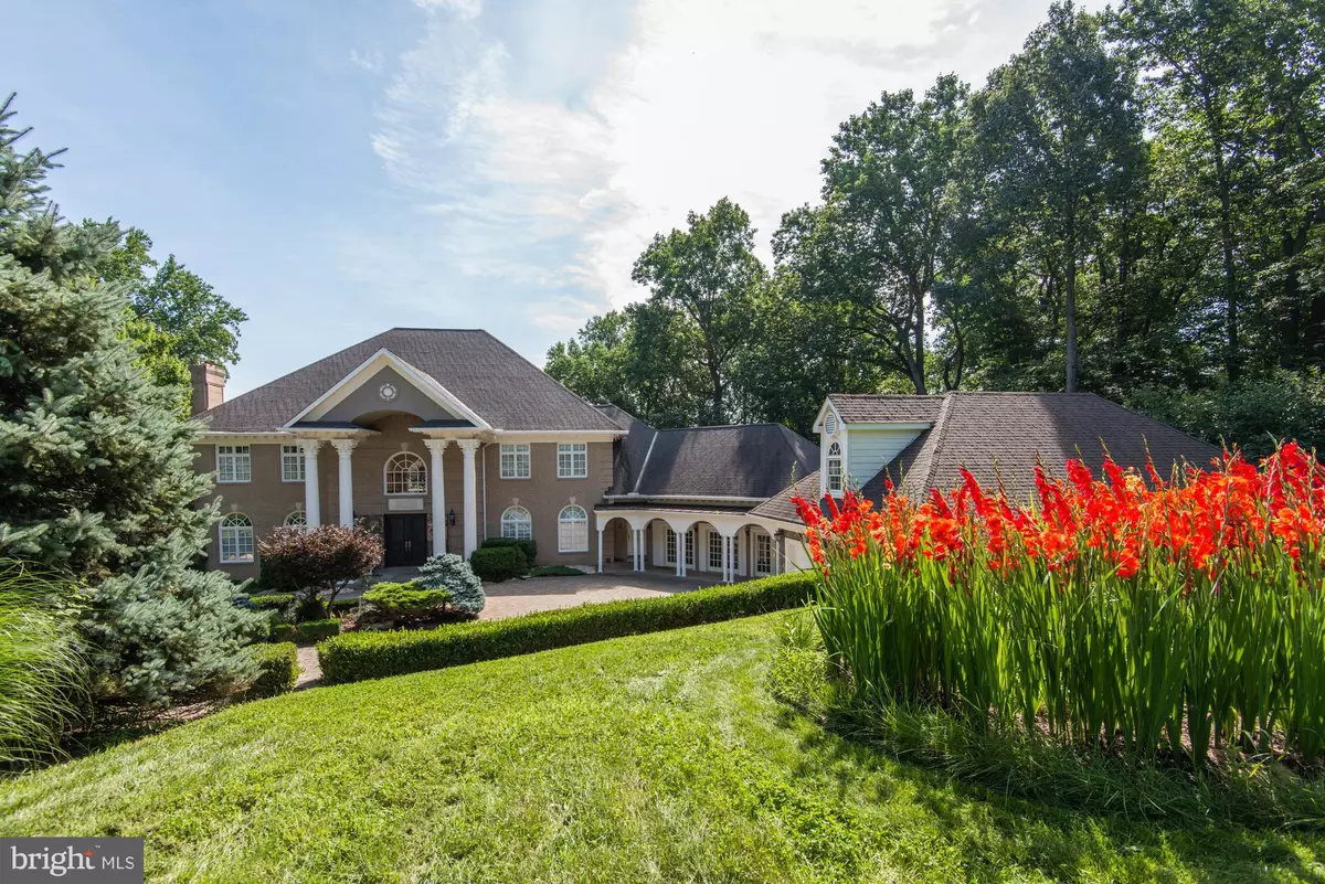 Mclean, VA 22102,703 POTOMAC KNOLLS DR