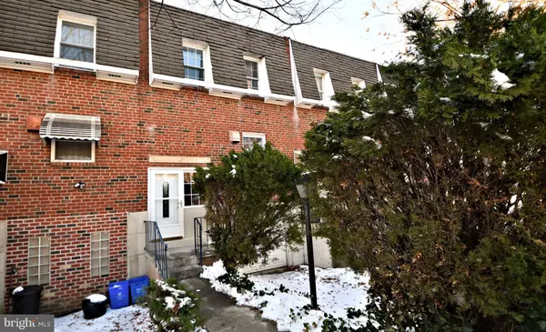 Philadelphia, PA 19139,654 N MAY PL