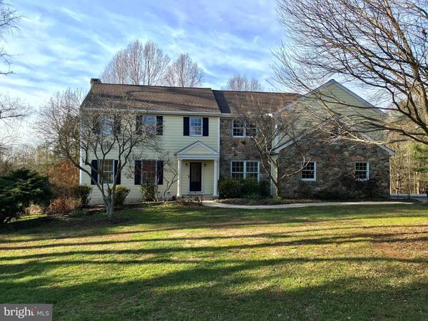 5 HILLSIDE LN, Landenberg, PA 19350