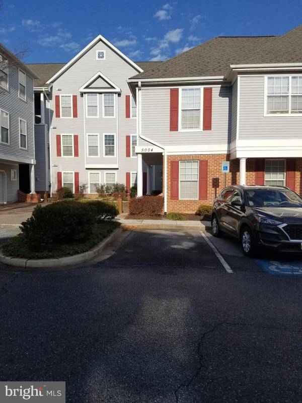 5004 HOLLINGTON DR #301, Owings Mills, MD 21117