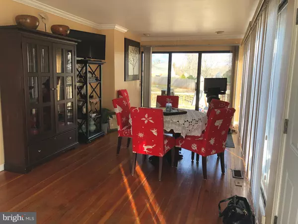 Falls Church, VA 22042,3201 HESSNEY DR