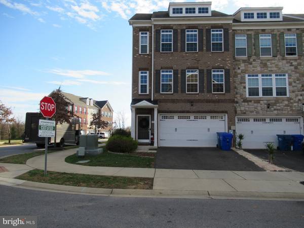 3523 FLAGSTONE ST, Waldorf, MD 20601