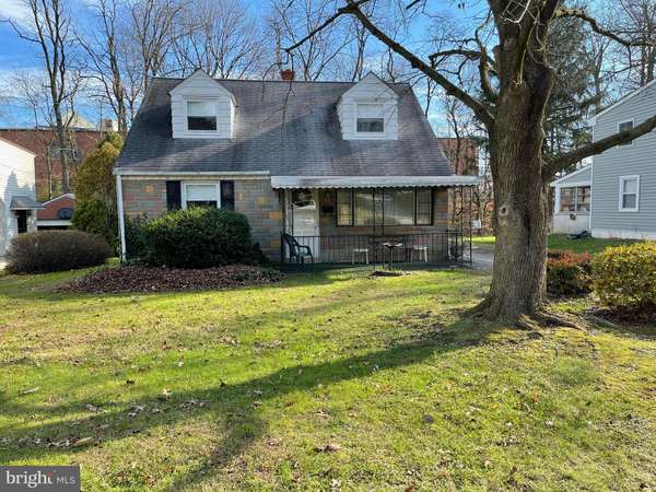 113 E GARRISON RD, Brookhaven, PA 19015