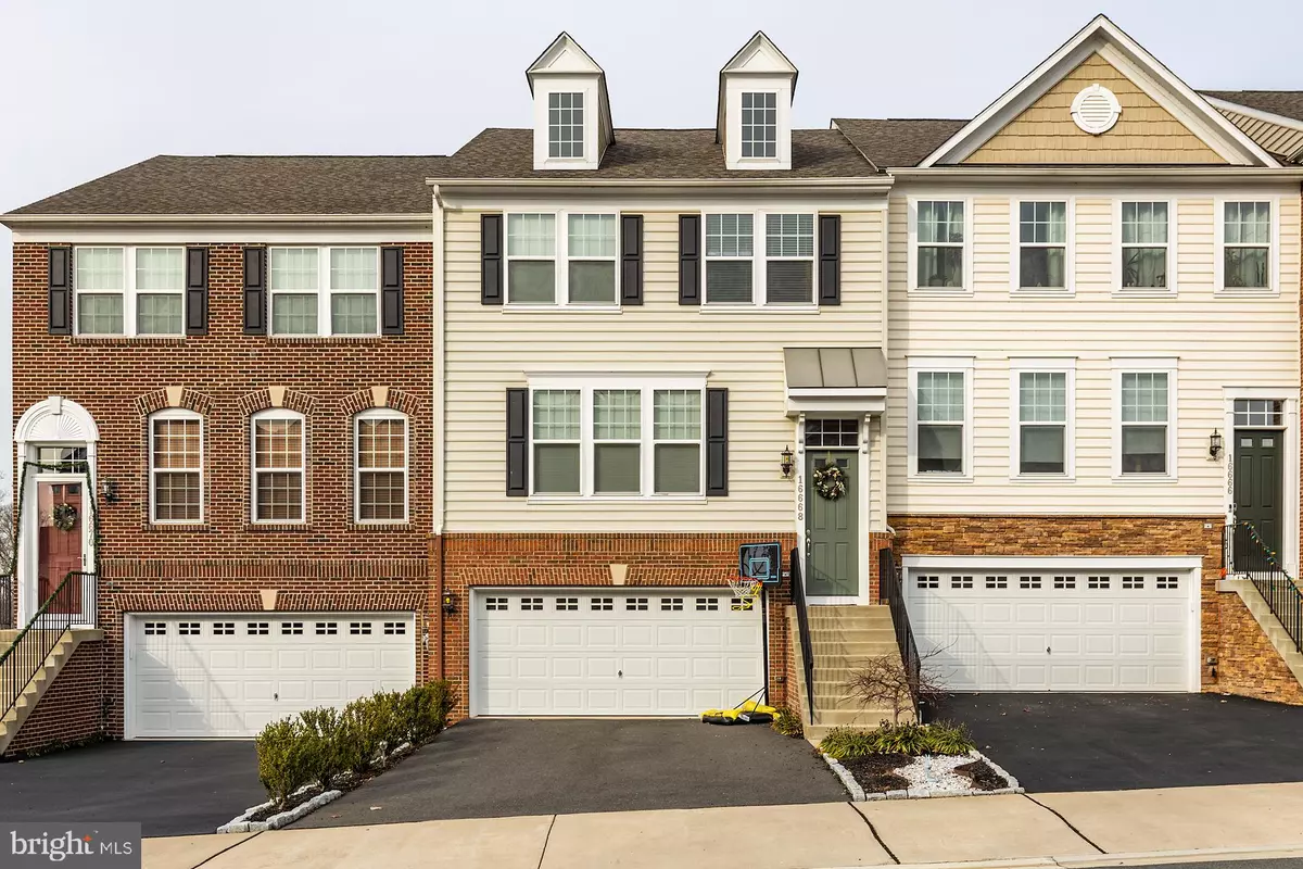 Woodbridge, VA 22191,16668 DANRIDGE MANOR DR