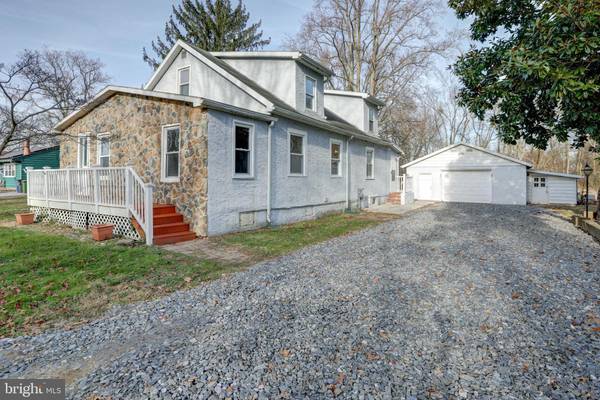 112 QUAKER RD, Pennsville, NJ 08070