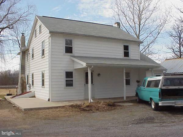 8651 OAKDALE RD, Orrstown, PA 17244