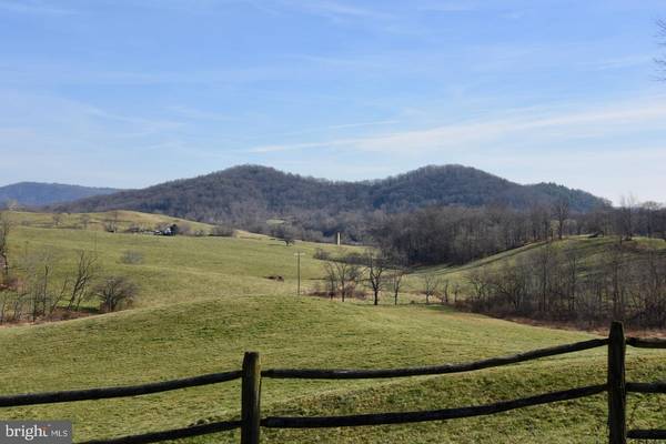 Sperryville, VA 22740,1258 F T VALLEY RD