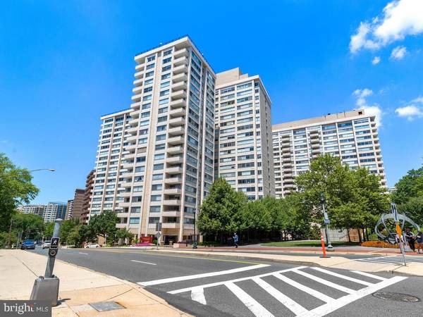 4515 WILLARD AVE #1420S, Chevy Chase, MD 20815