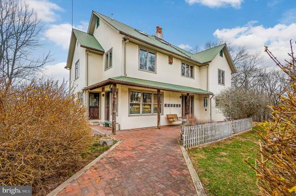 Doylestown, PA 18902,6620 OLD CARVERSVILLE RD