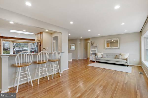 Vienna, VA 22180,2636 BOWDOIN CIR