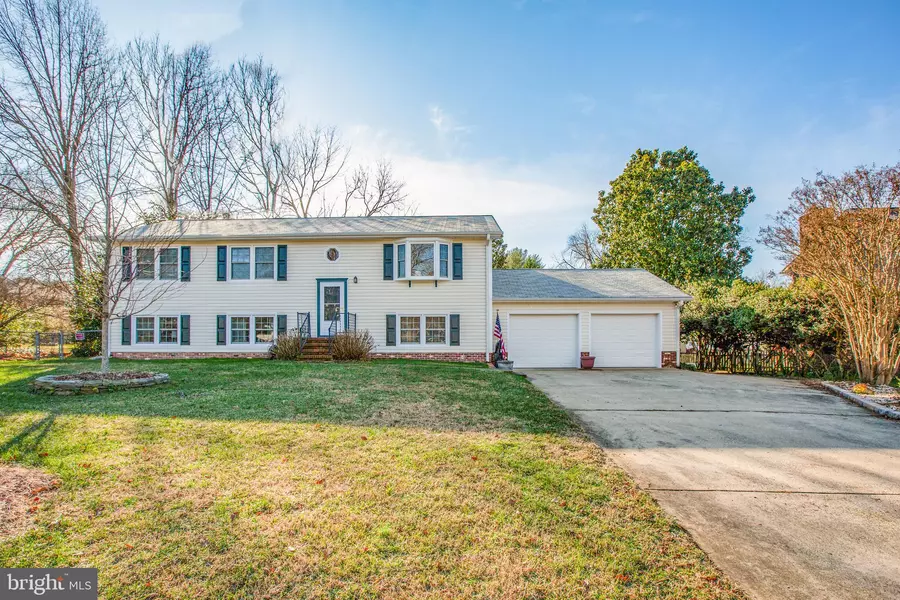 2104 MATTHEW LN, Fredericksburg, VA 22405