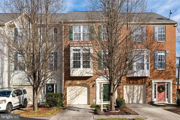 8455 HALLIE ROSE ST, Alexandria, VA 22309