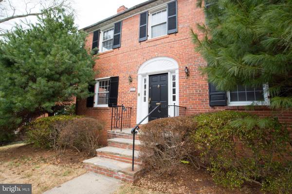 1667 PRIMROSE RD NW, Washington, DC 20012