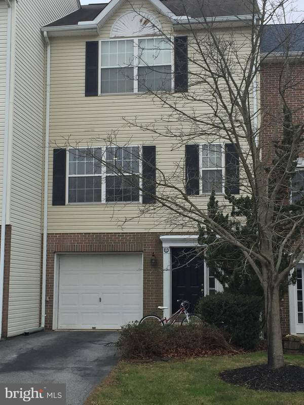 6 HIGHLAND CIR, Newark, DE 19713