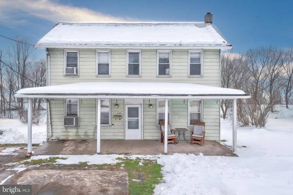 324 N MARKET ST, Duncannon, PA 17020