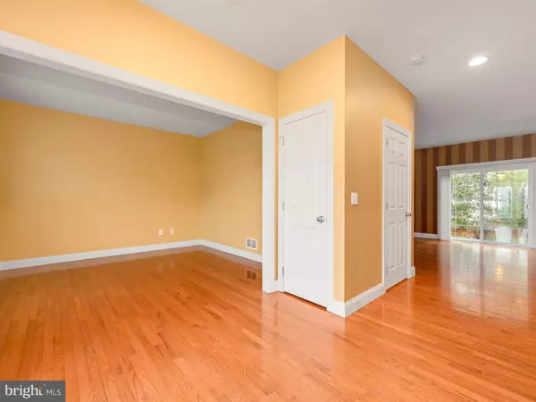 Lancaster, PA 17601,639 RICHMOND DRIVE