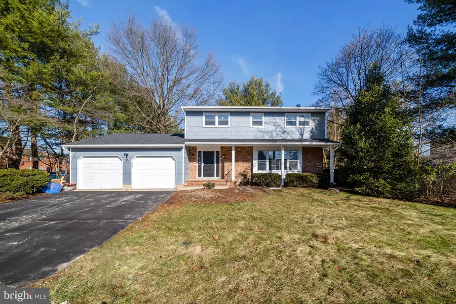 45 SCHMIDT LN, North Brunswick, NJ 08902