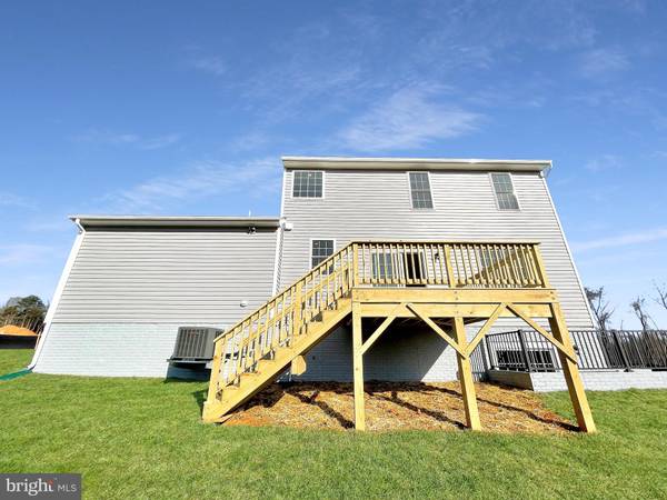 Warrenton, VA 20187,8186 MAJOR WATTERS CT