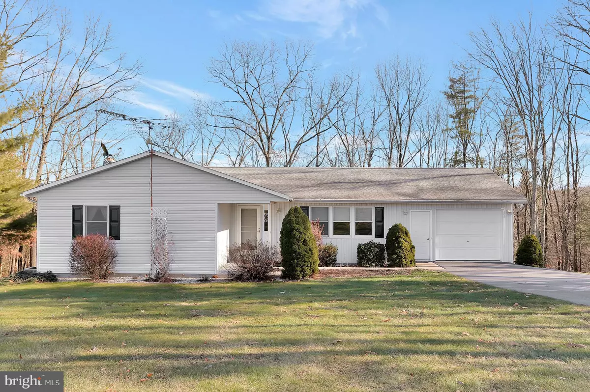 Mc Connellsburg, PA 17233,604 CHERRY LANE RD