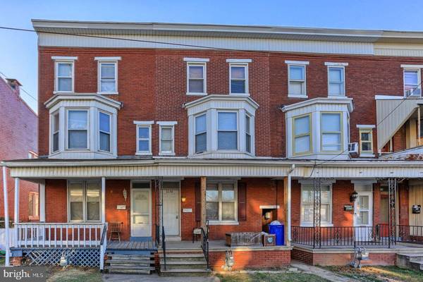 1130 W KING ST, York, PA 17404