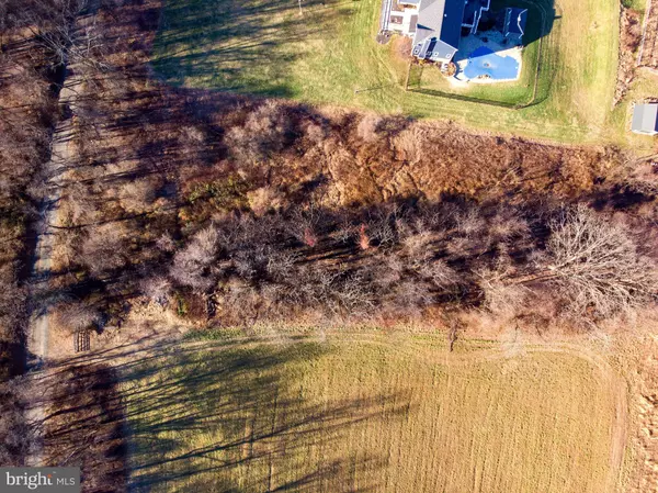 Elverson, PA 19520,1085 MOUNT PLEASANT RD