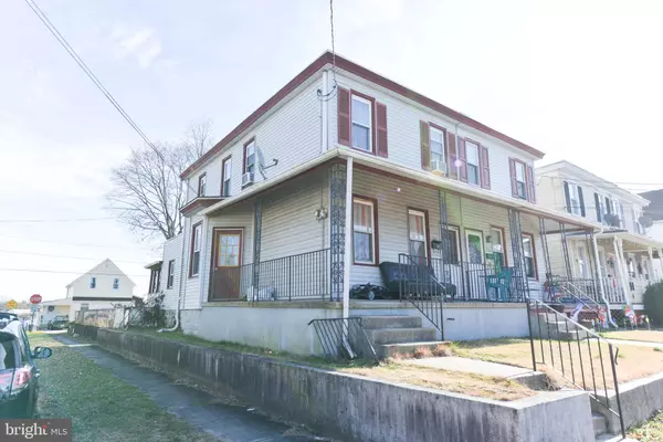 Westville, NJ 08093,201 MAPLE AVE