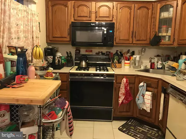 Philadelphia, PA 19111,1221 FULLER ST