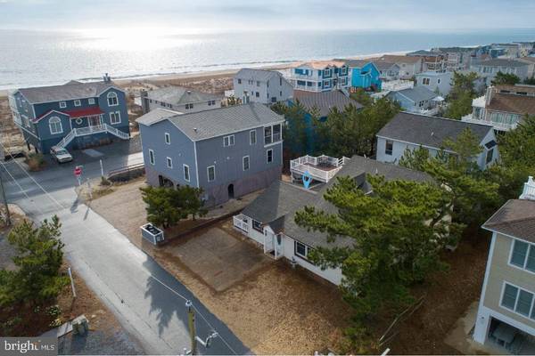 4 N 1ST ST, Bethany Beach, DE 19930