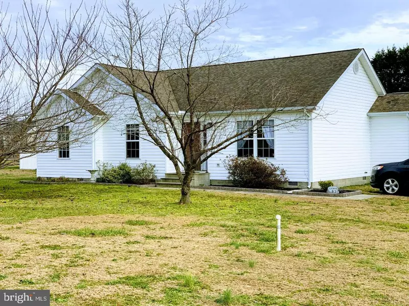 82 CLOVERFIELD LN, Harrington, DE 19952