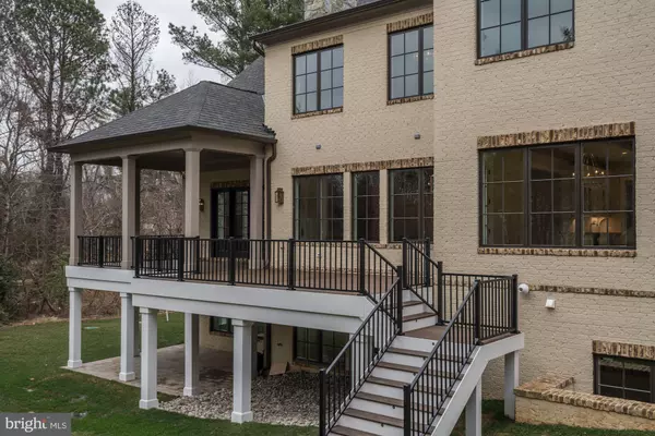 Mclean, VA 22102,1106 TOWLSTON