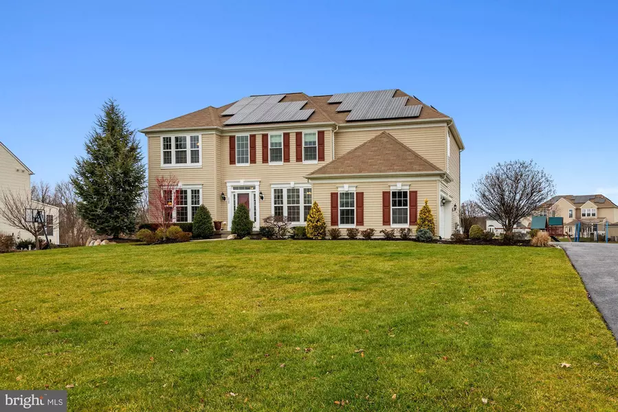 220 BARTLETT DR, Mickleton, NJ 08056