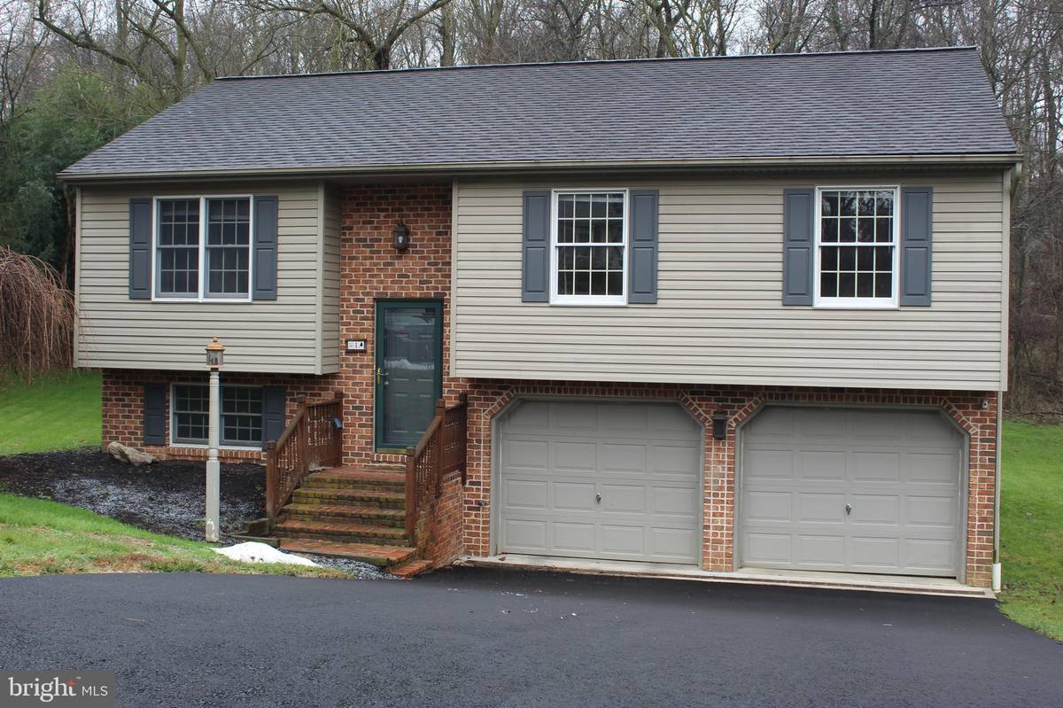 Conestoga, PA 17516,4 PEACH LN