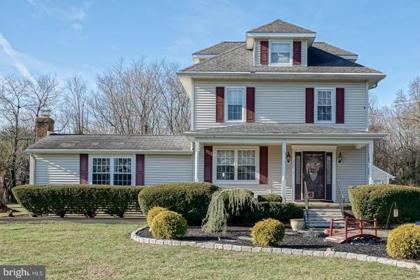 447 CHEWS LANDING RD, Sicklerville, NJ 08081