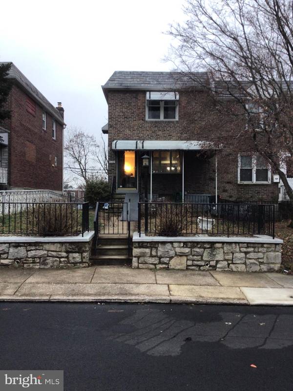 828 GAINSBORO RD, Drexel Hill, PA 19026