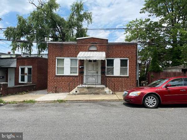 1936 WALNUT ST, Harrisburg, PA 17103