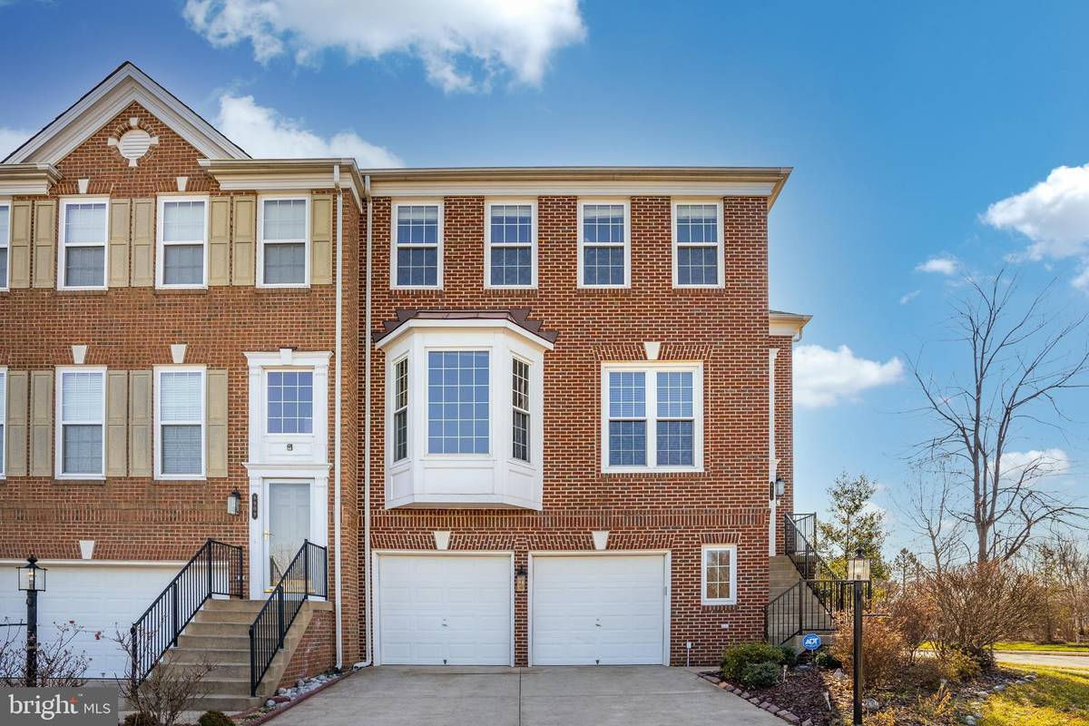 Lorton, VA 22079,8911 PURPLE LILAC CIR