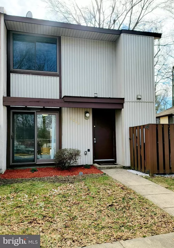 Reston, VA 20191,2286 WHITE CORNUS LN