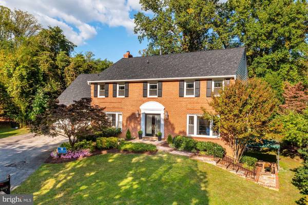 6468 WINDERMERE CIR, North Bethesda, MD 20852