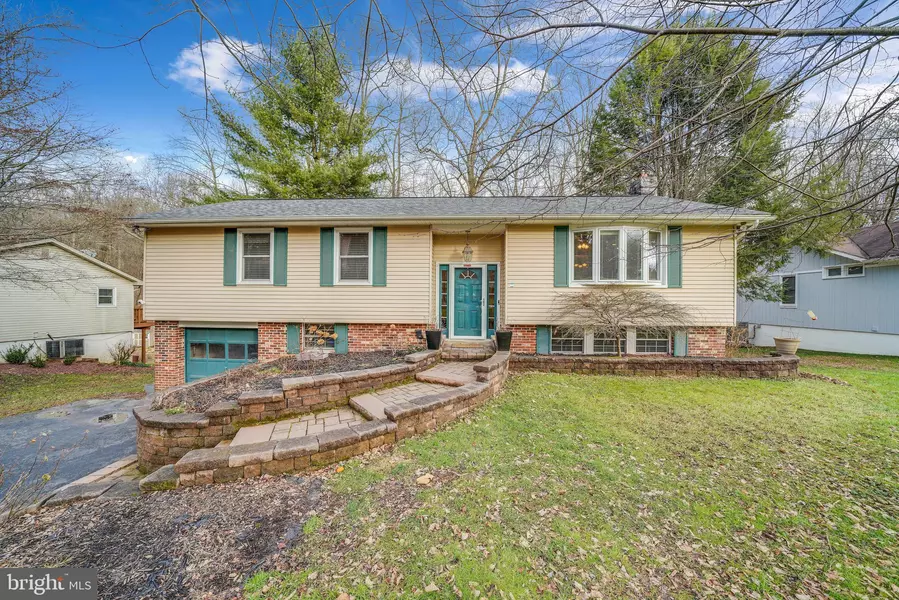 1412 PRICE LN, Downingtown, PA 19335