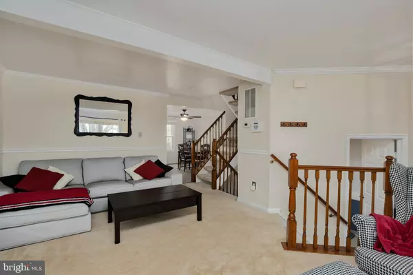 Centreville, VA 20121,6300 MARY TODD LN