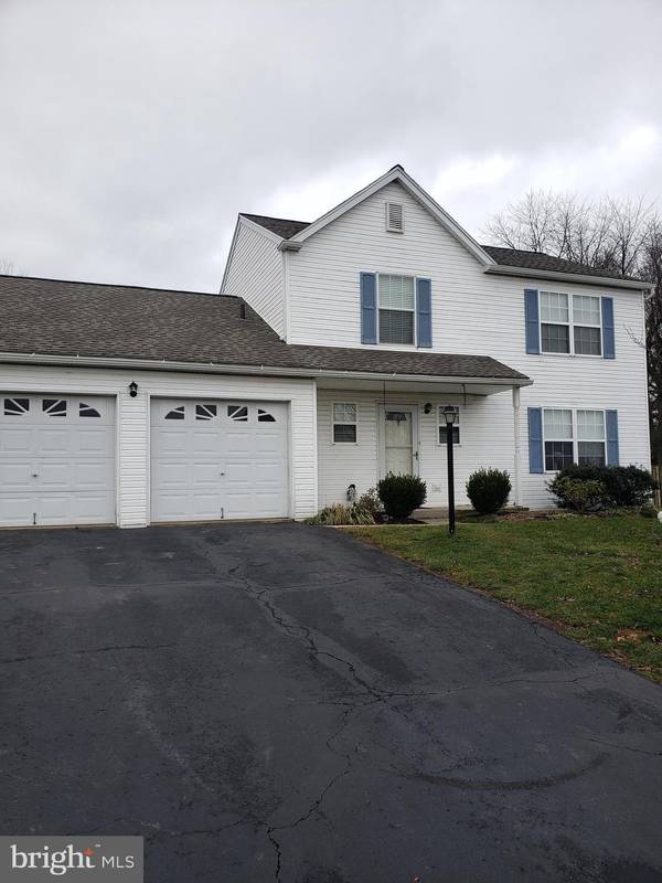 596 JENNIFER LN, Gilbertsville, PA 19525