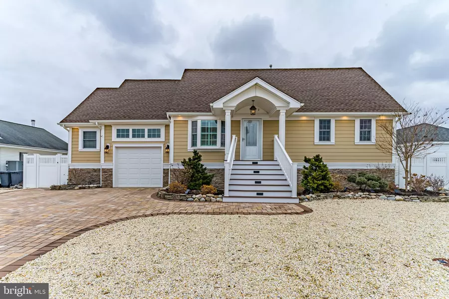 131 BRUCE DR, Manahawkin, NJ 08050