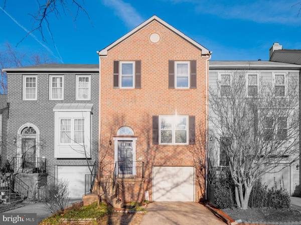 10378 BERMUDA LN, Manassas, VA 20109