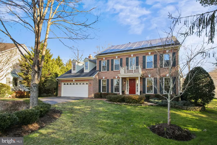 8305 MARBLE DALE CT, Alexandria, VA 22308