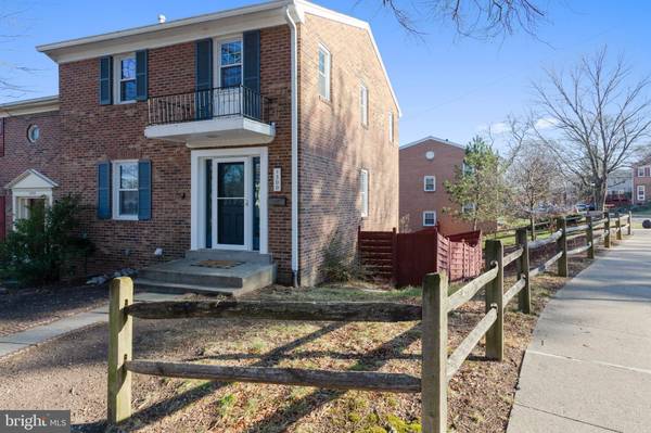 1300 MEAD TER, Woodbridge, VA 22191