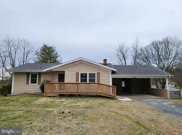 123 NEW CASTLE DR, Charles Town, WV 25414